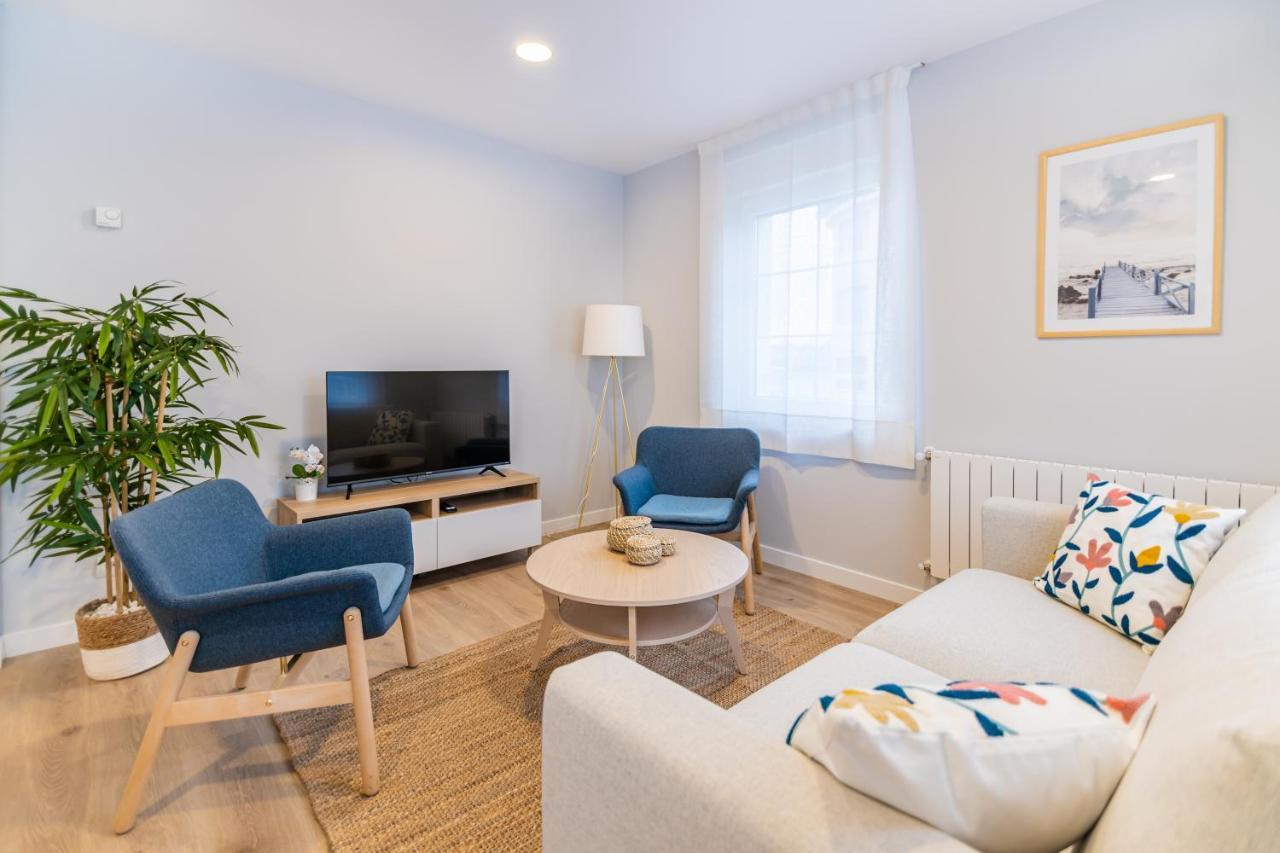 Villa Marta - Apartamentos Centricos Junto Al Mar Castro Urdiales Εξωτερικό φωτογραφία