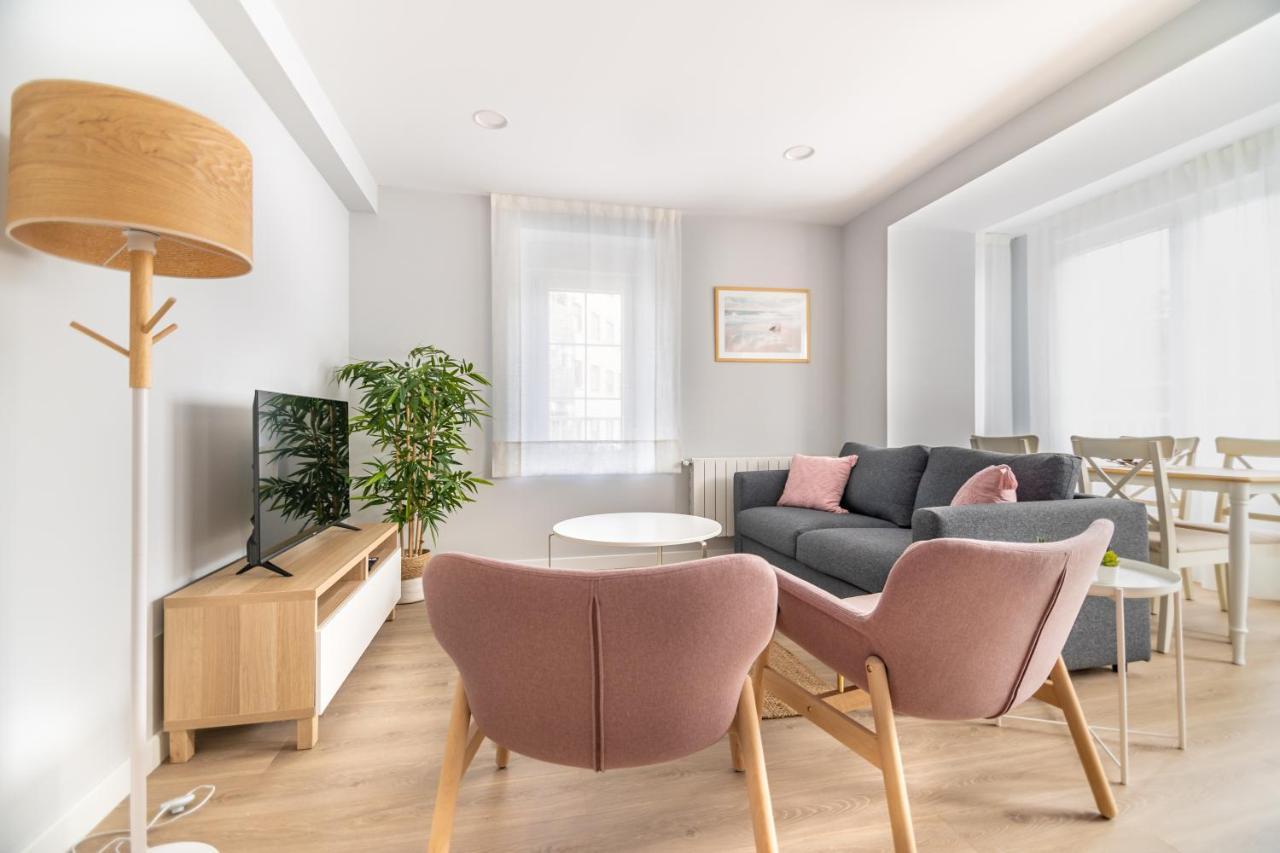 Villa Marta - Apartamentos Centricos Junto Al Mar Castro Urdiales Εξωτερικό φωτογραφία