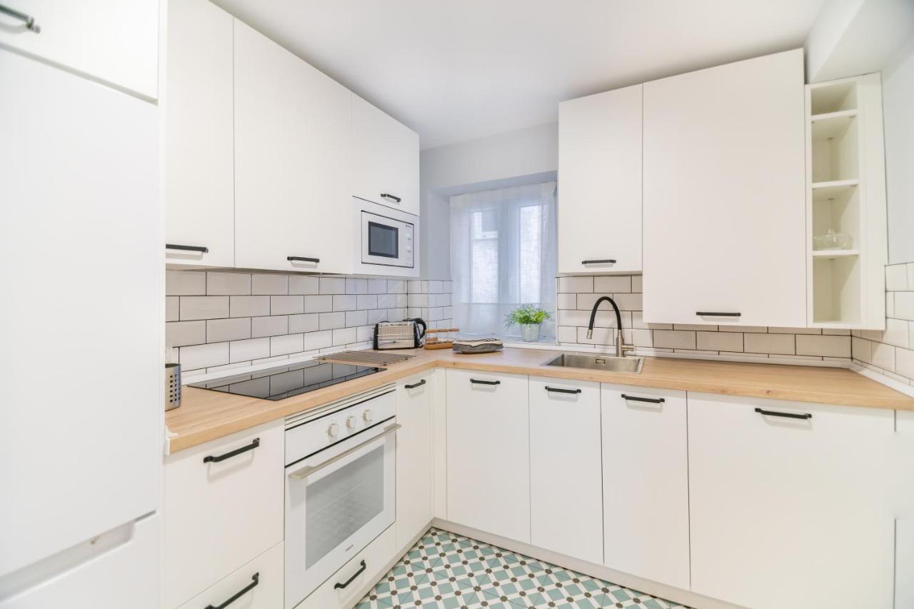 Villa Marta - Apartamentos Centricos Junto Al Mar Castro Urdiales Εξωτερικό φωτογραφία