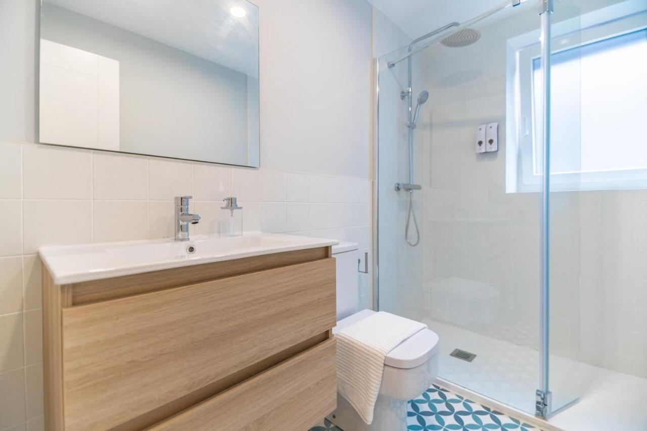 Villa Marta - Apartamentos Centricos Junto Al Mar Castro Urdiales Εξωτερικό φωτογραφία