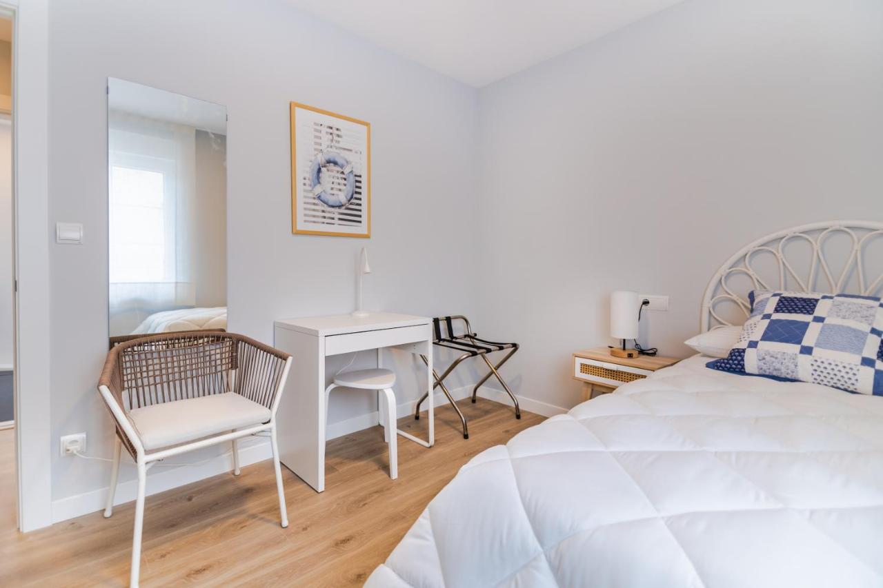 Villa Marta - Apartamentos Centricos Junto Al Mar Castro Urdiales Εξωτερικό φωτογραφία